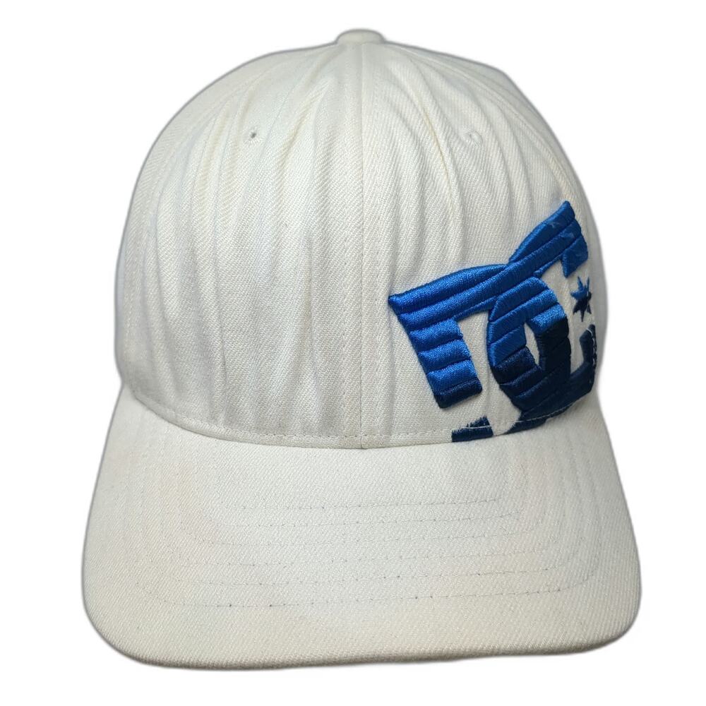 DC Shoes Baseball Cap White XL Blue Fitted Flexfit Embroidered Logo Sample hat